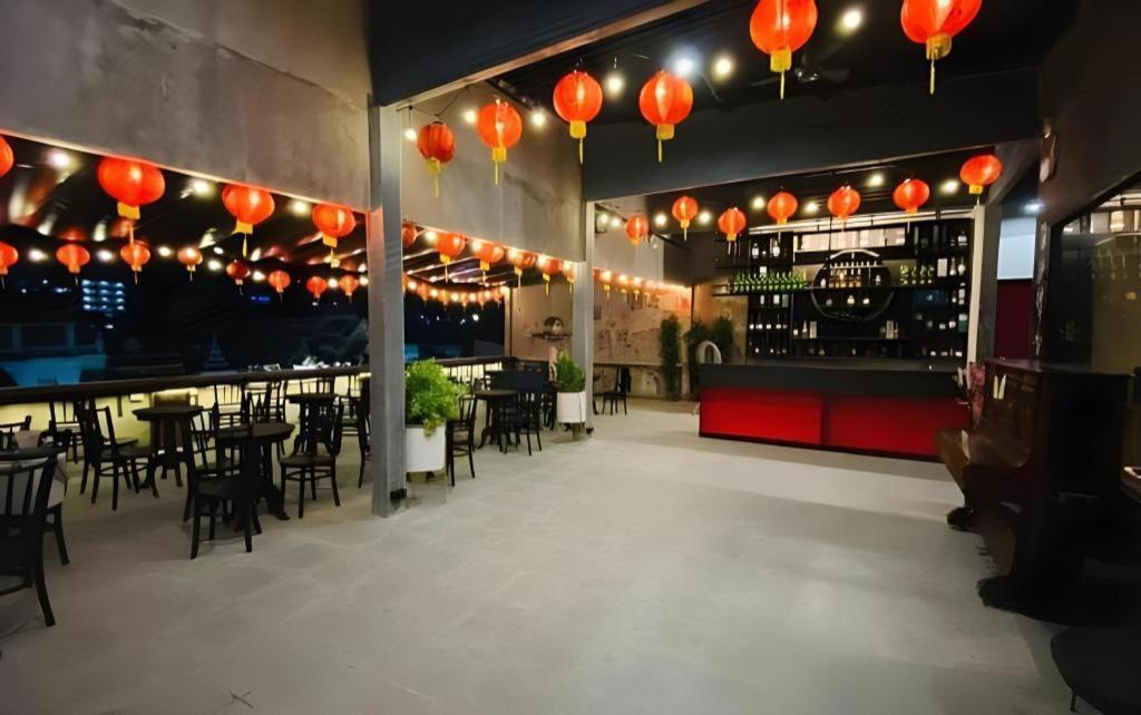2499 Heritage Chinatown Bangkok Hotel By Roomquest Exterior foto