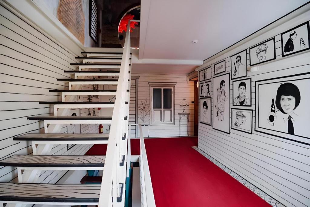 2499 Heritage Chinatown Bangkok Hotel By Roomquest Exterior foto
